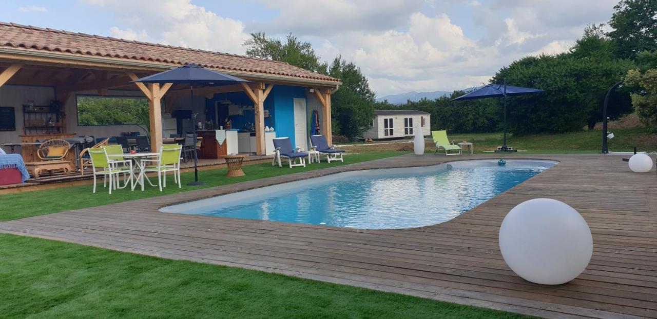 Les chalets Salinéens Salies-du-Salat Exterior foto