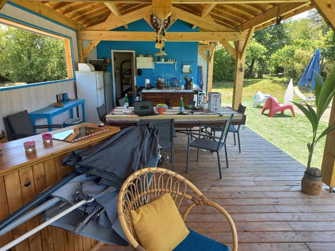 Les chalets Salinéens Salies-du-Salat Exterior foto
